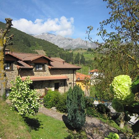Viviendas Rurales La Fragua Aliezo Exterior foto